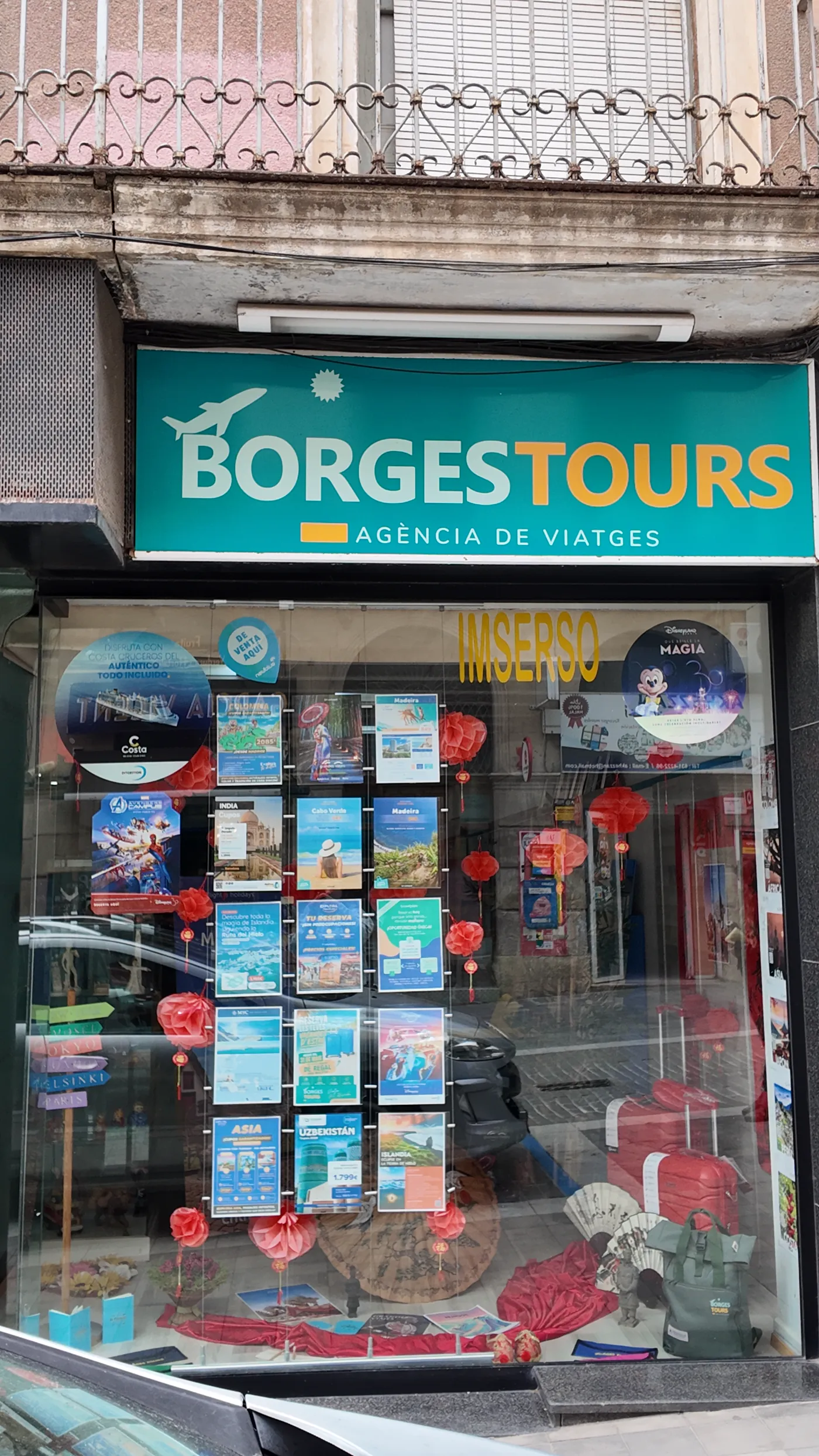 Borges Tours — Serveis Professionals