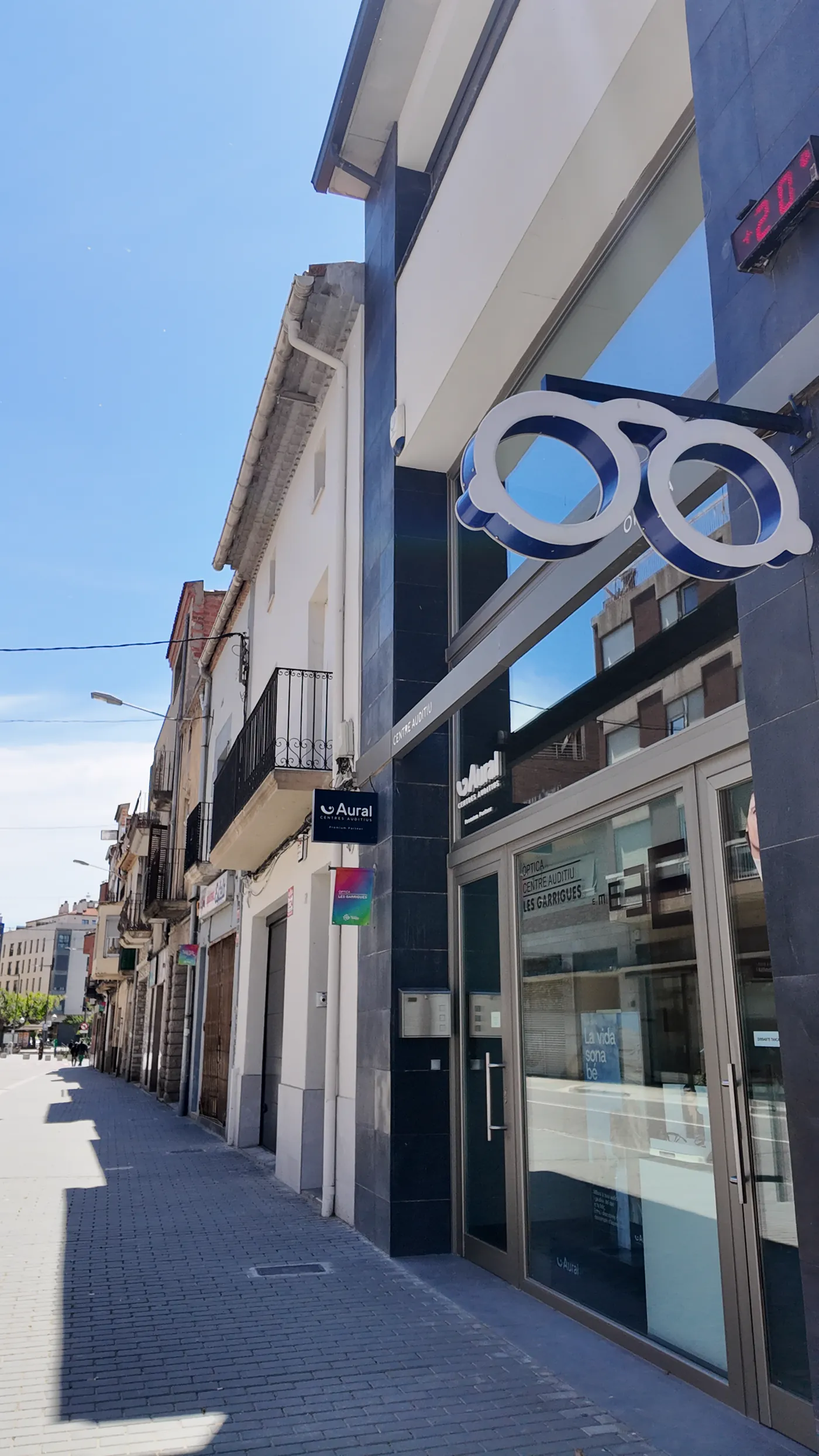 Òptica Les Garrigues — Salut, Farmàcia i Òptica